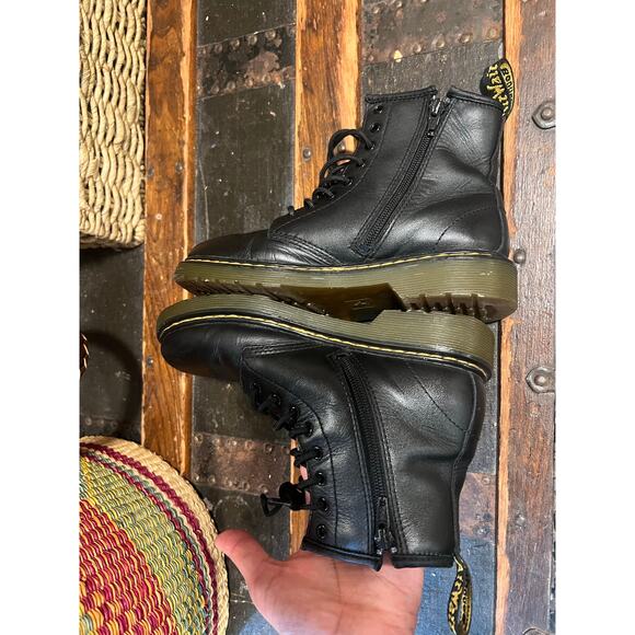 Dr. Martens 1460 Combat Boots Kids Black Size 3 - Picture 8 of 12